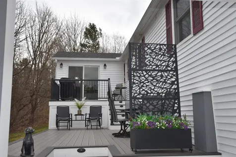 9 Maple Manor Vergennes VT 05491