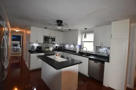 9 Maple Manor Vergennes VT 05491