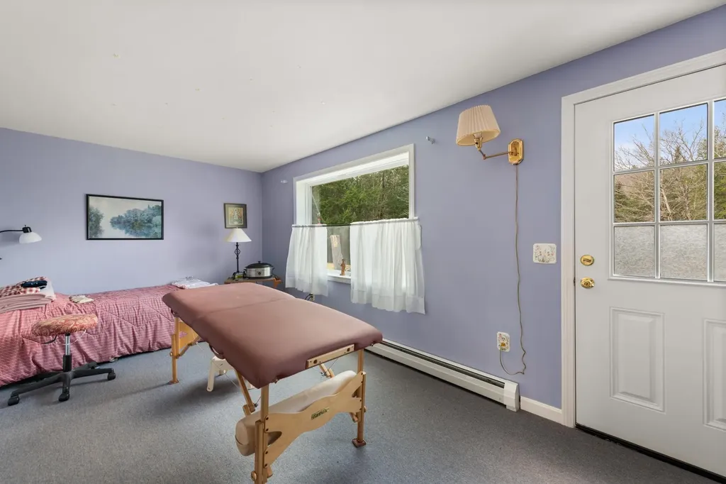 126 Hobart Hill Road Hebron NH 03241