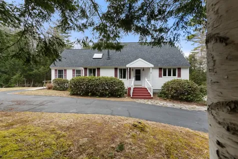 126 Hobart Hill Road Hebron NH 03241