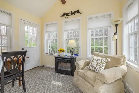 12 Jonathan Drive Concord NH 03303