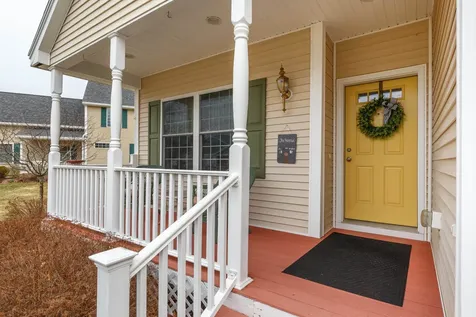 12 Jonathan Drive Concord NH 03303