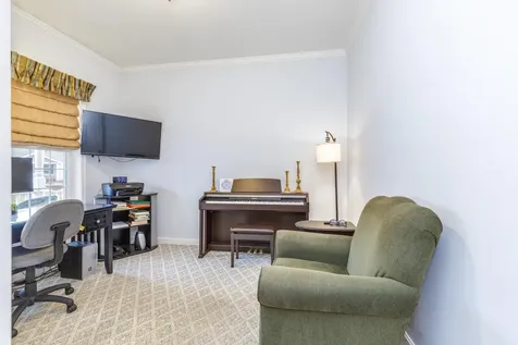12 Jonathan Drive Concord NH 03303