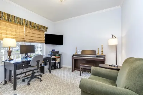 12 Jonathan Drive Concord NH 03303