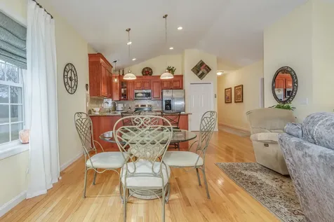 12 Jonathan Drive Concord NH 03303