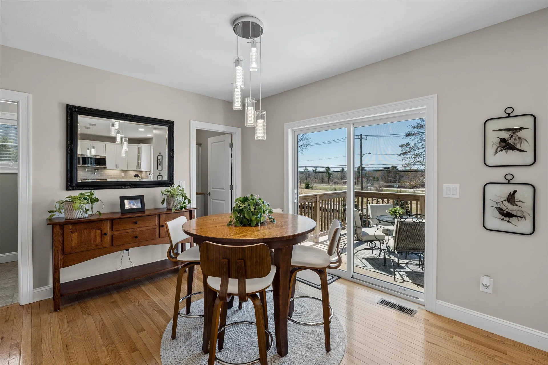 27 Scenic Drive Manchester NH 03104