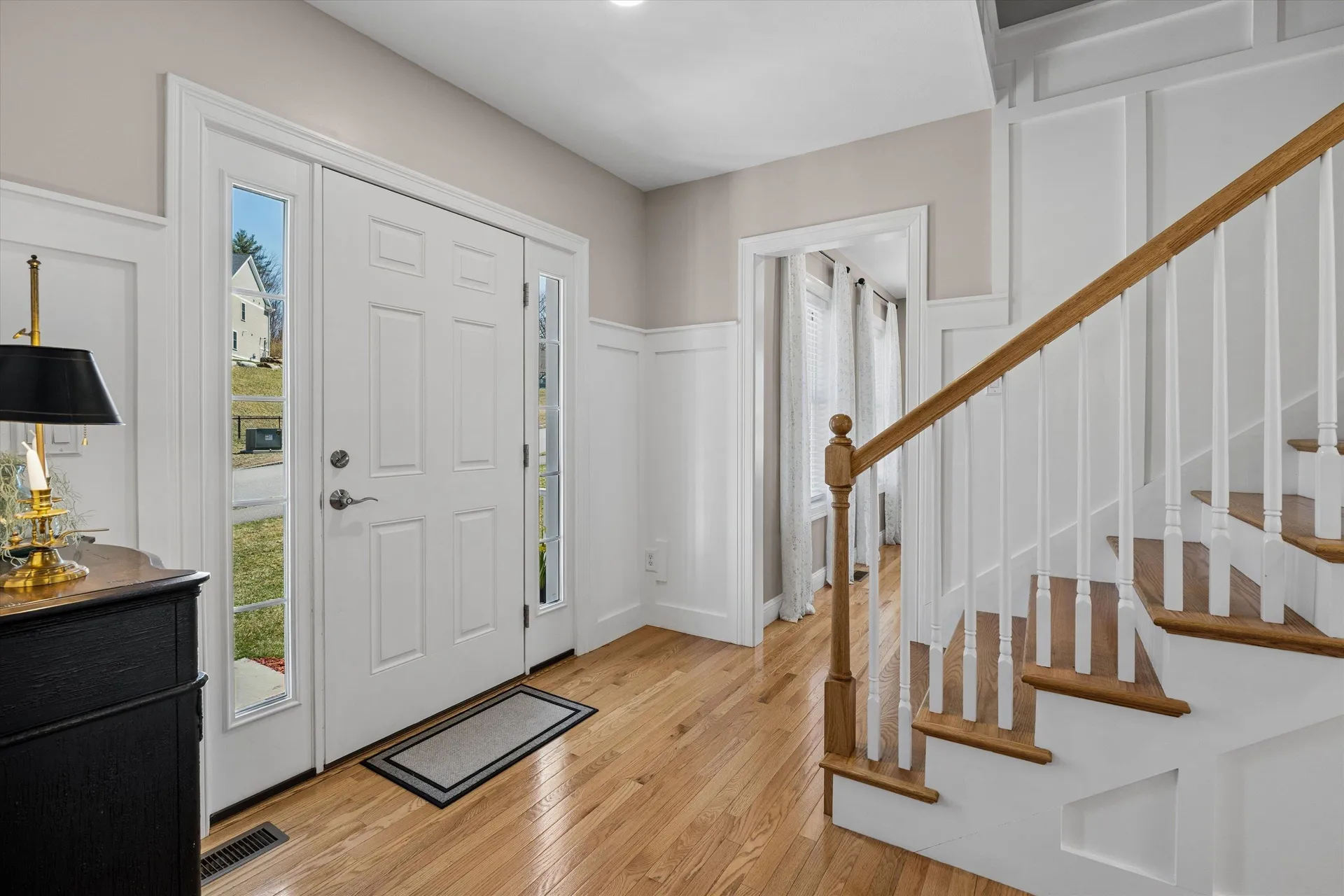 27 Scenic Drive Manchester NH 03104