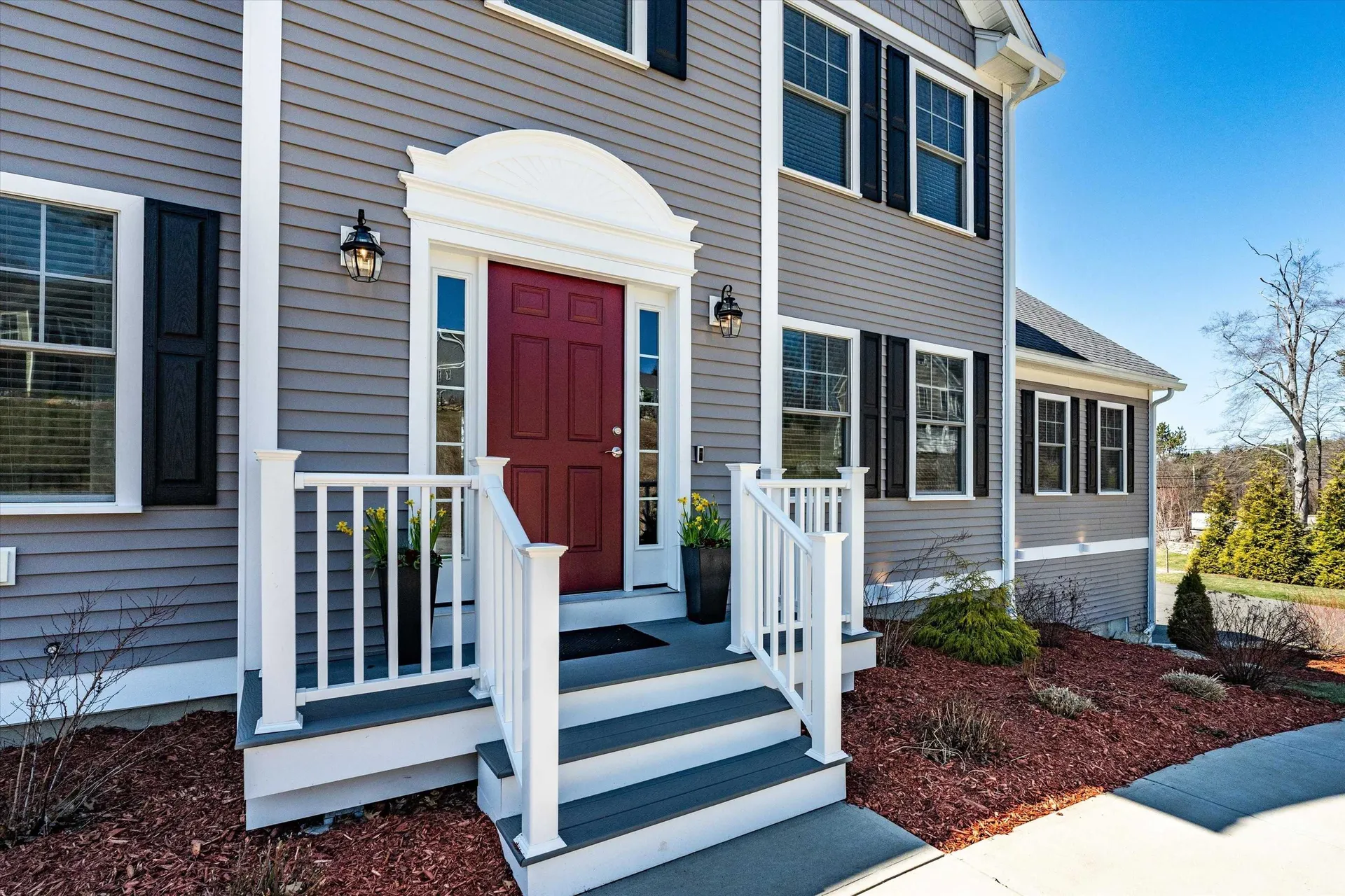 27 Scenic Drive Manchester NH 03104