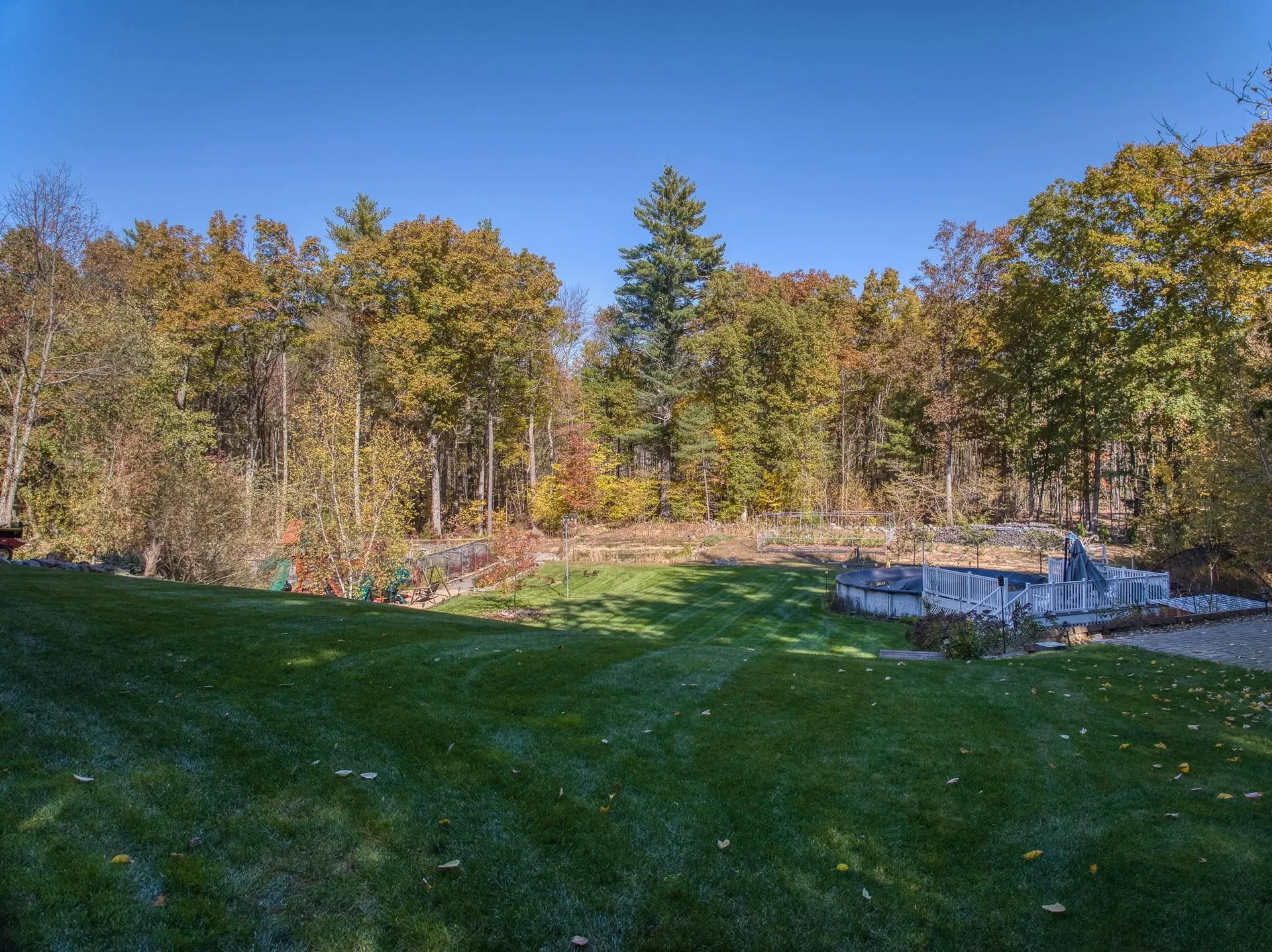 4 Cobblestone Place Merrimack NH 03054