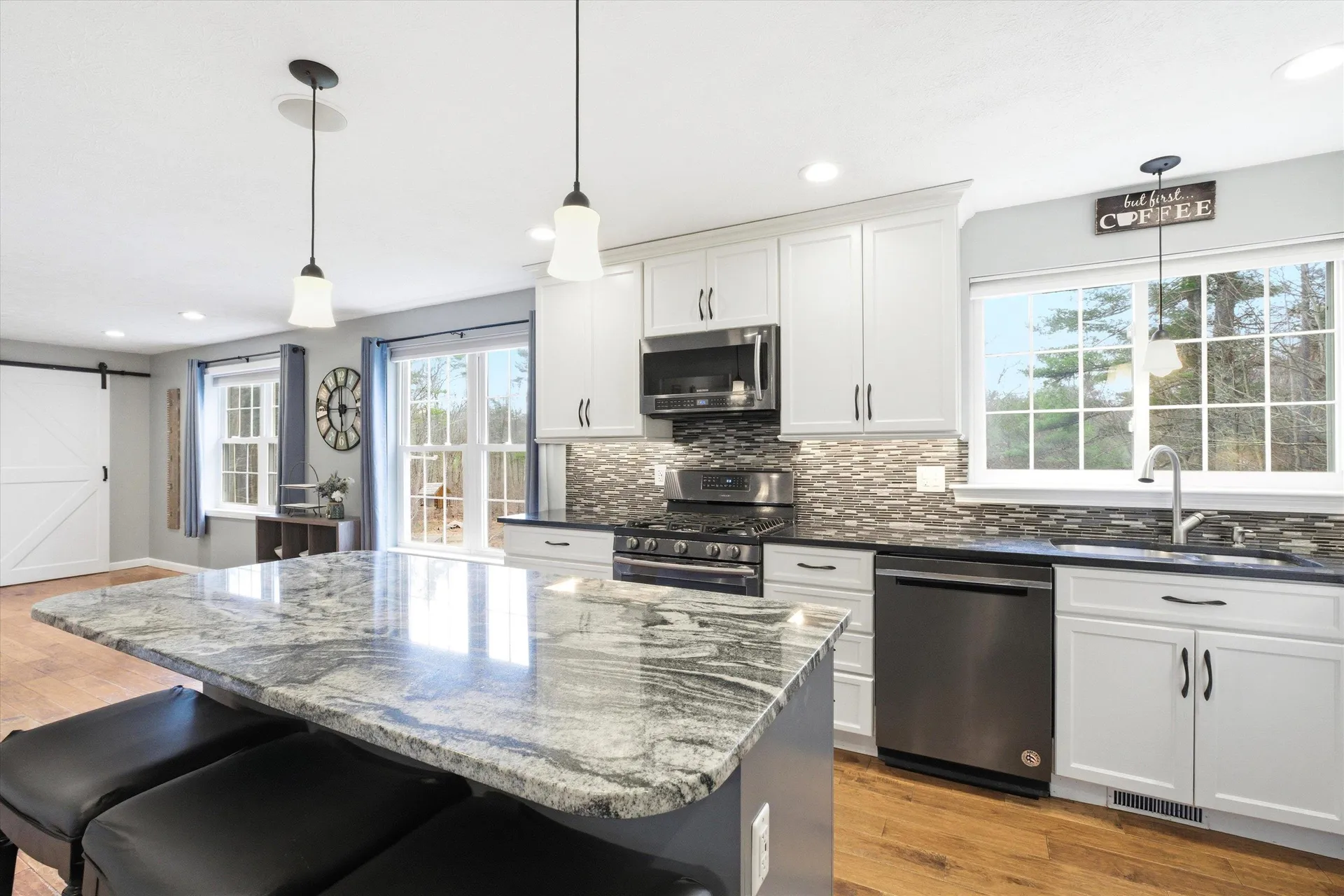 4 Cobblestone Place Merrimack NH 03054