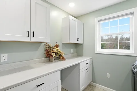 4 Cobblestone Place Merrimack NH 03054