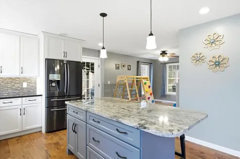 4 Cobblestone Place Merrimack NH 03054