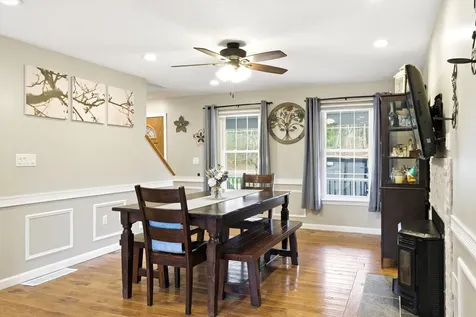 4 Cobblestone Place Merrimack NH 03054
