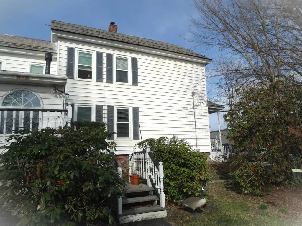 65 Dunbar Street Keene NH 03431
