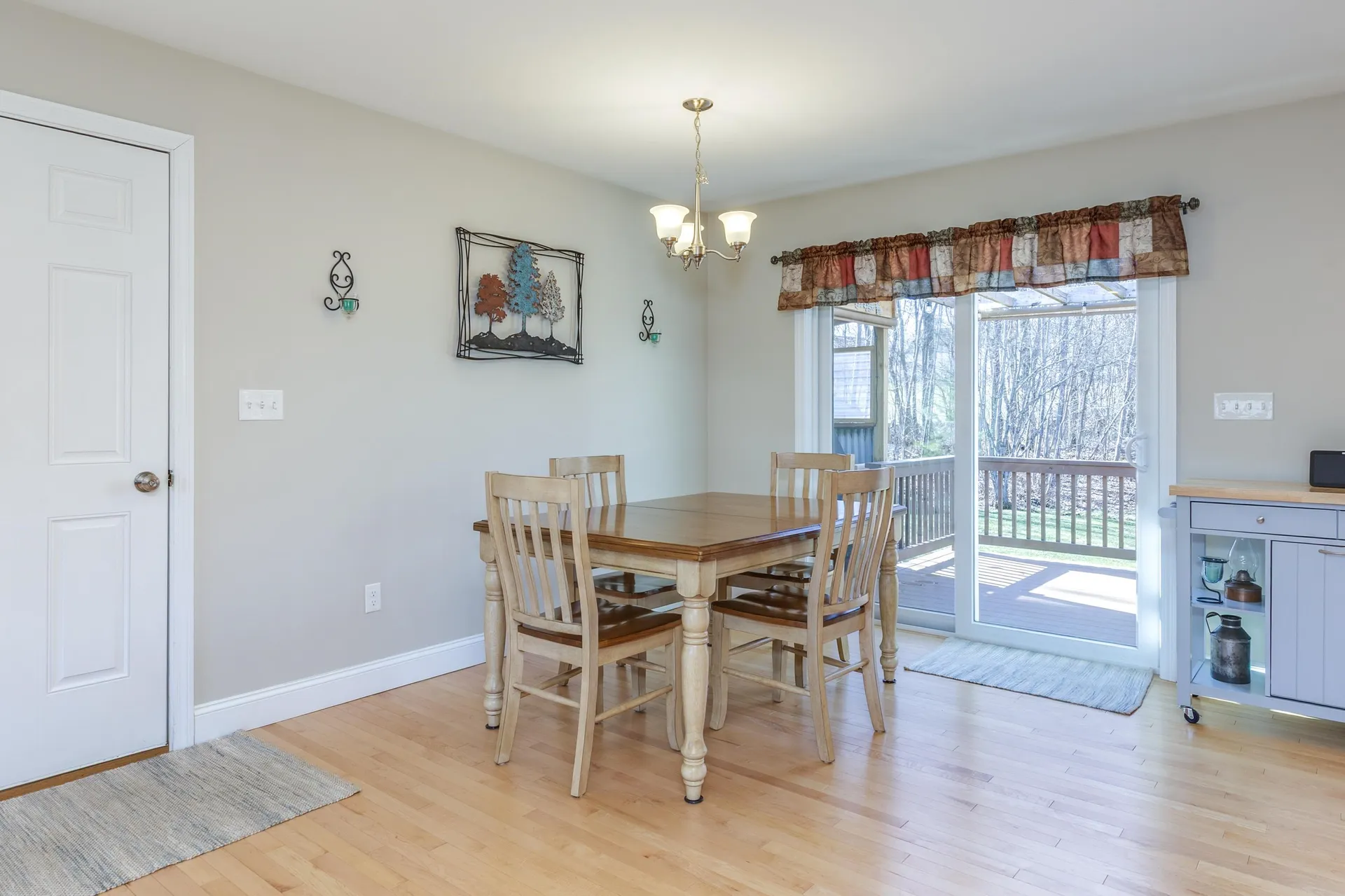 22 High Meadow Drive Deerfield NH 03037
