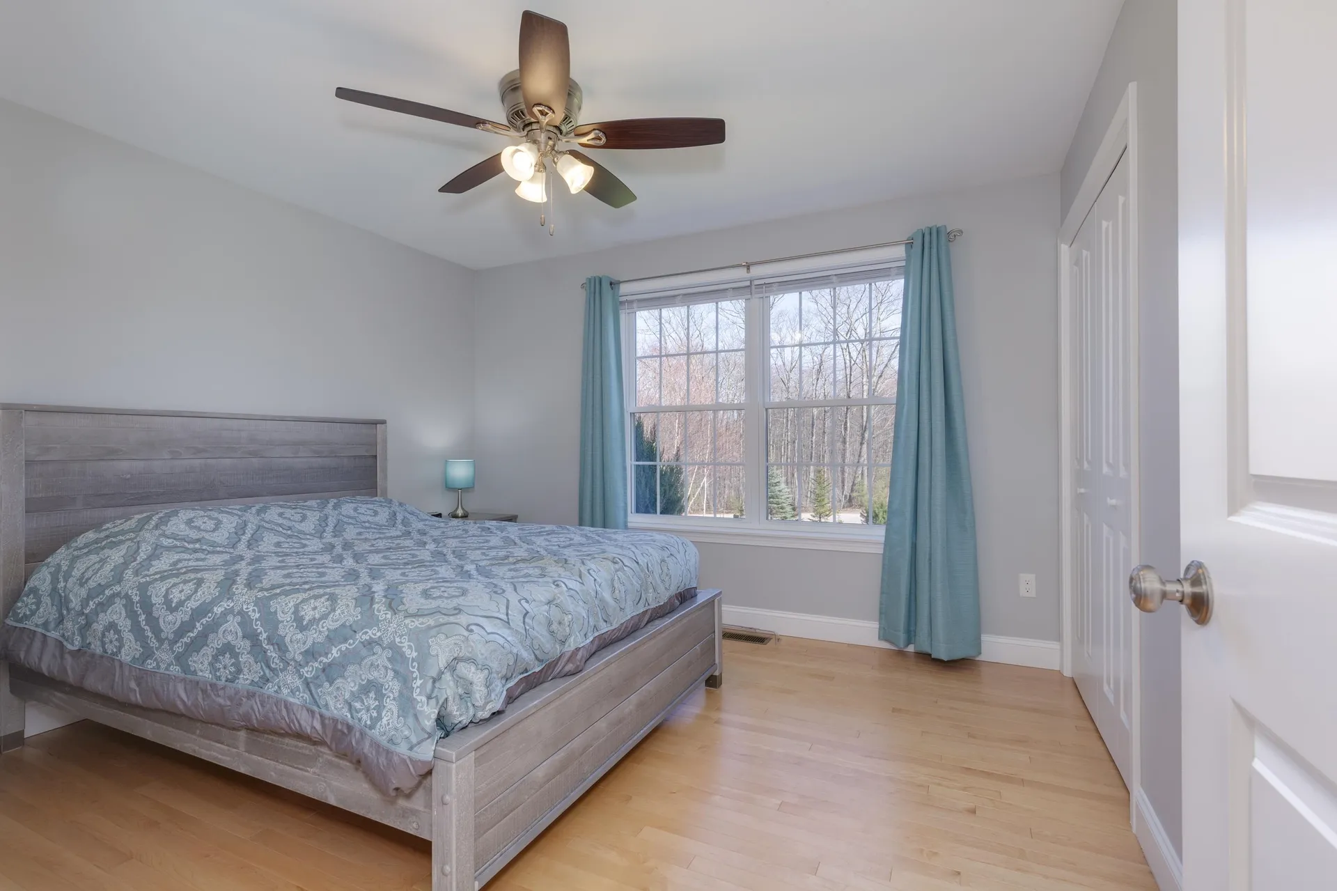 22 High Meadow Drive Deerfield NH 03037