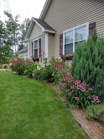 22 High Meadow Drive Deerfield NH 03037