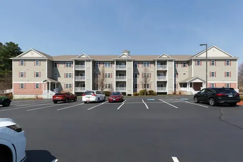 65 Fordway Extension Derry NH 03038