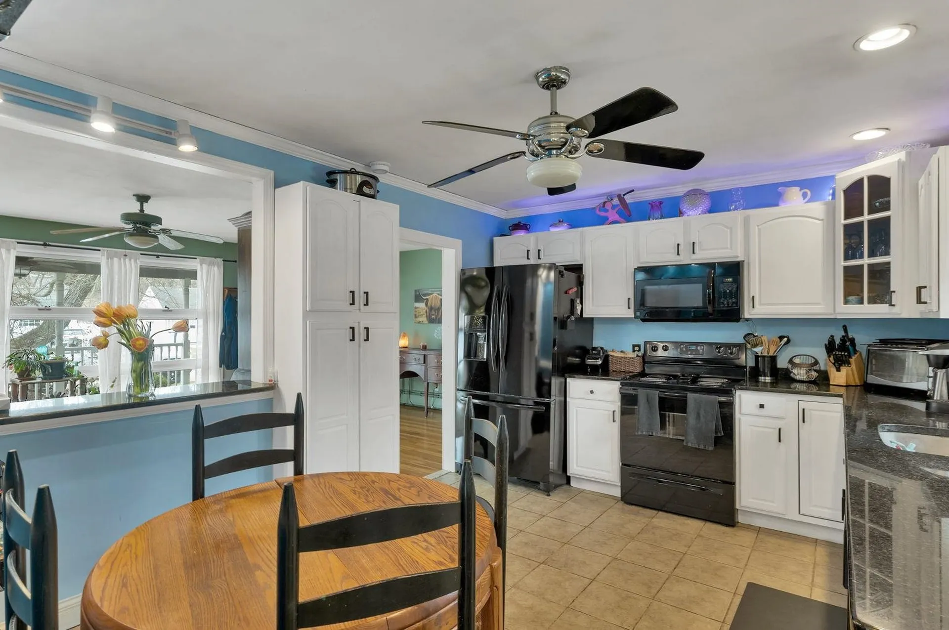 53 Atherton Avenue Nashua NH 03064