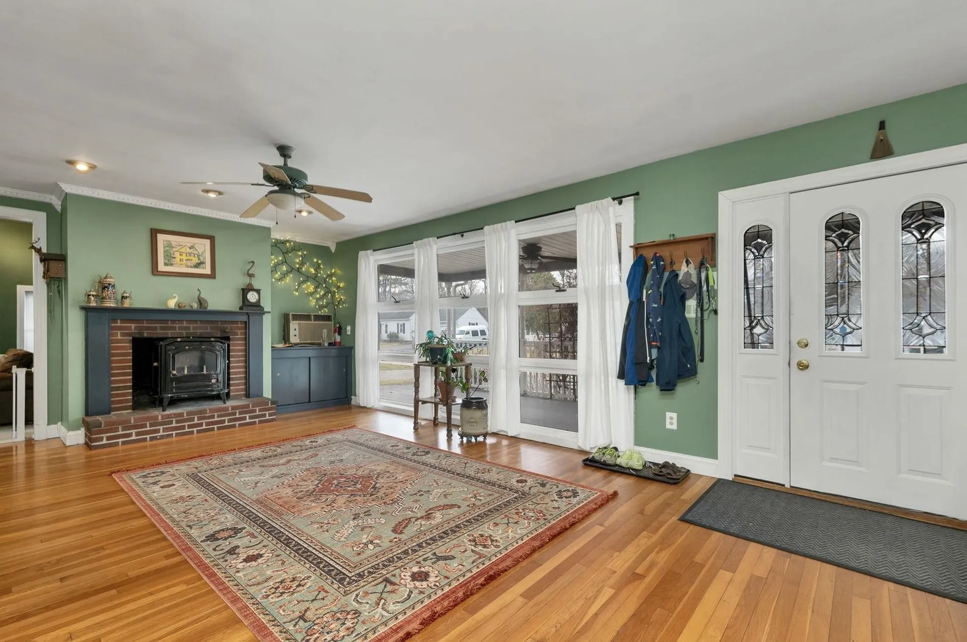 53 Atherton Avenue Nashua NH 03064