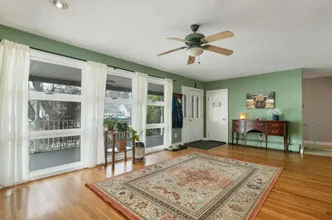 53 Atherton Avenue Nashua NH 03064