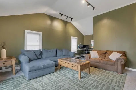 53 Atherton Avenue Nashua NH 03064