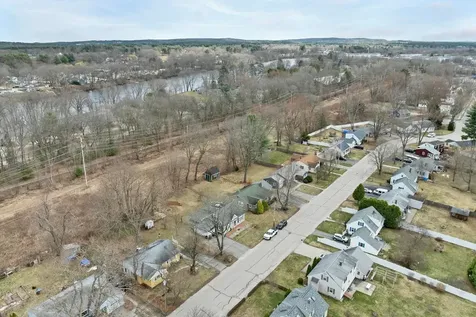 53 Atherton Avenue Nashua NH 03064