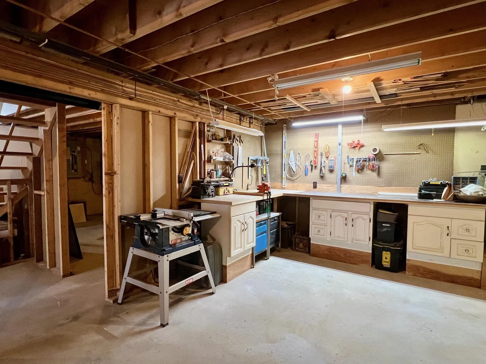 90 Hemlock Road Vernon VT 05354