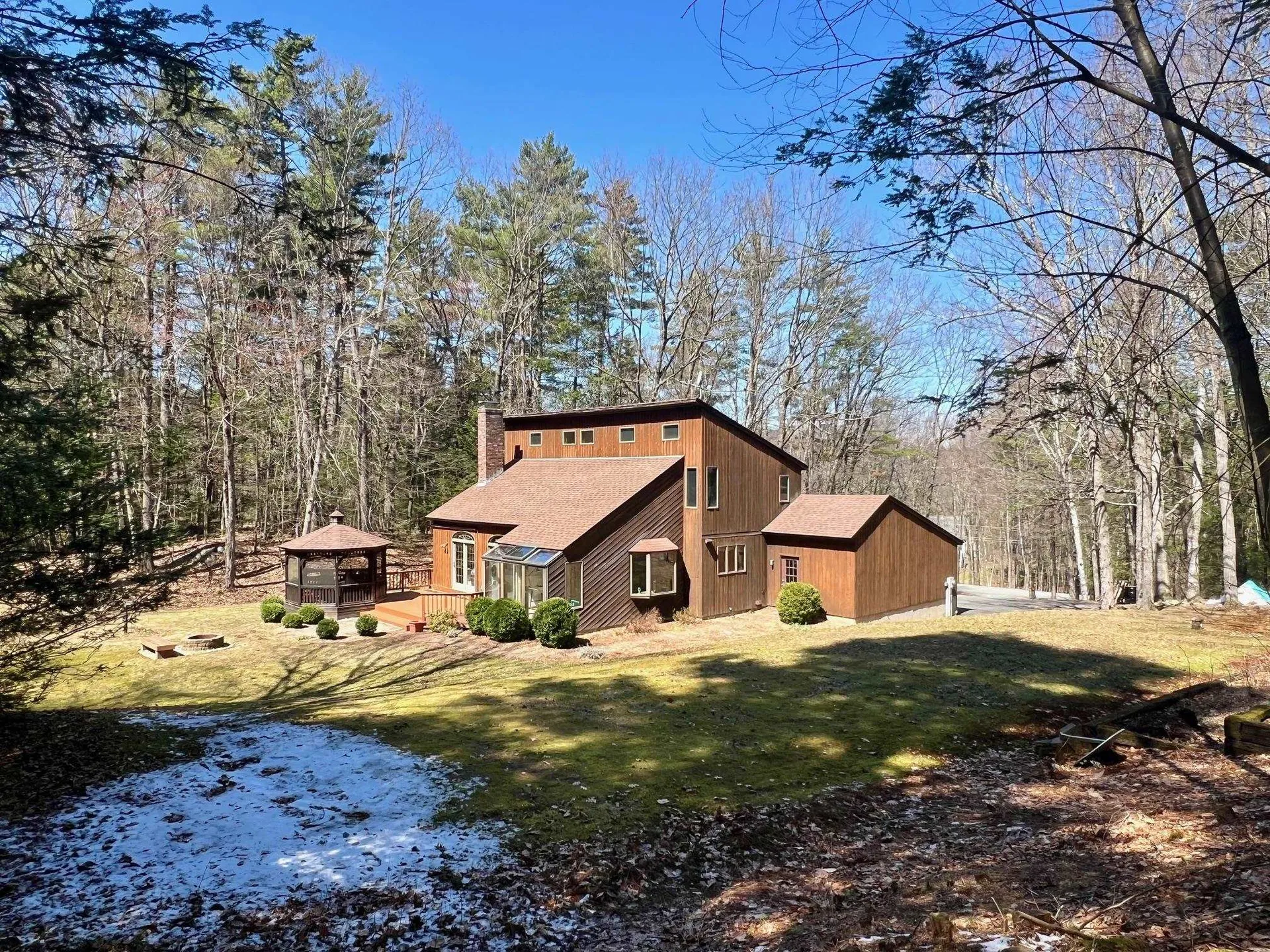 90 Hemlock Road Vernon VT 05354