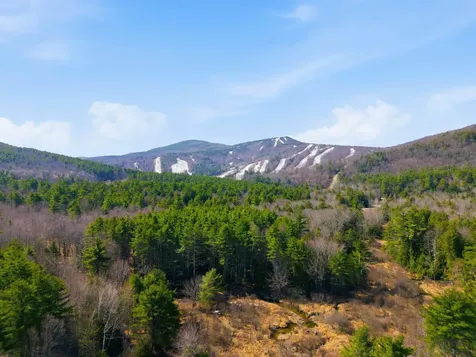 663 Cherry Valley Road Gilford NH 03249