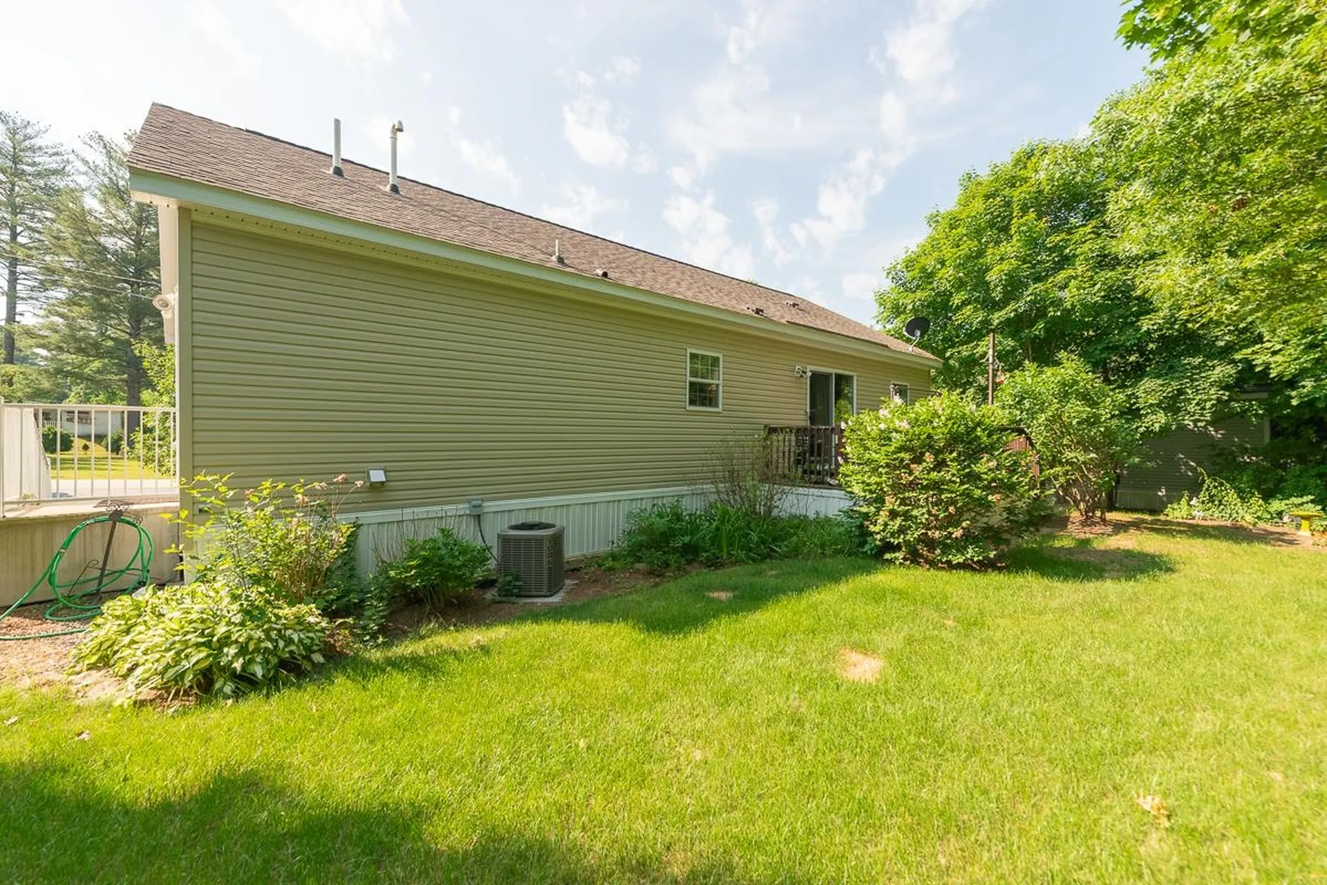 6 Mapleshade Drive Nashua NH 03062