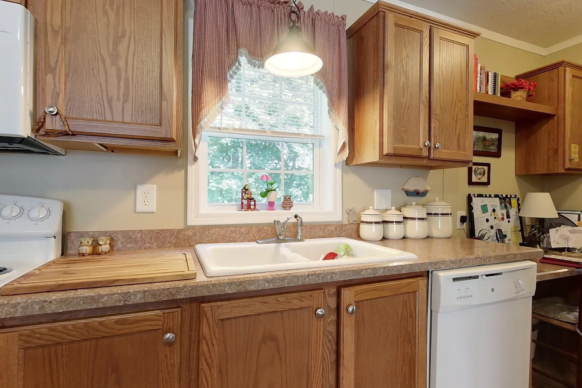 6 Mapleshade Drive Nashua NH 03062