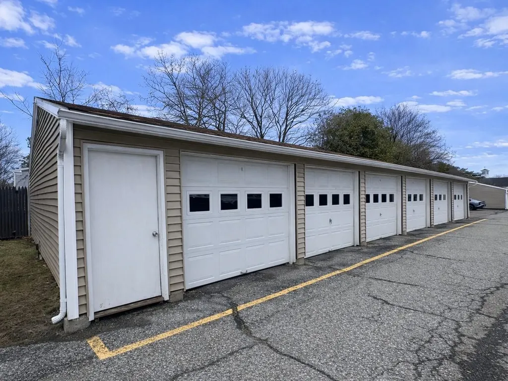 51 Red Pines Lane Colchester VT 05446