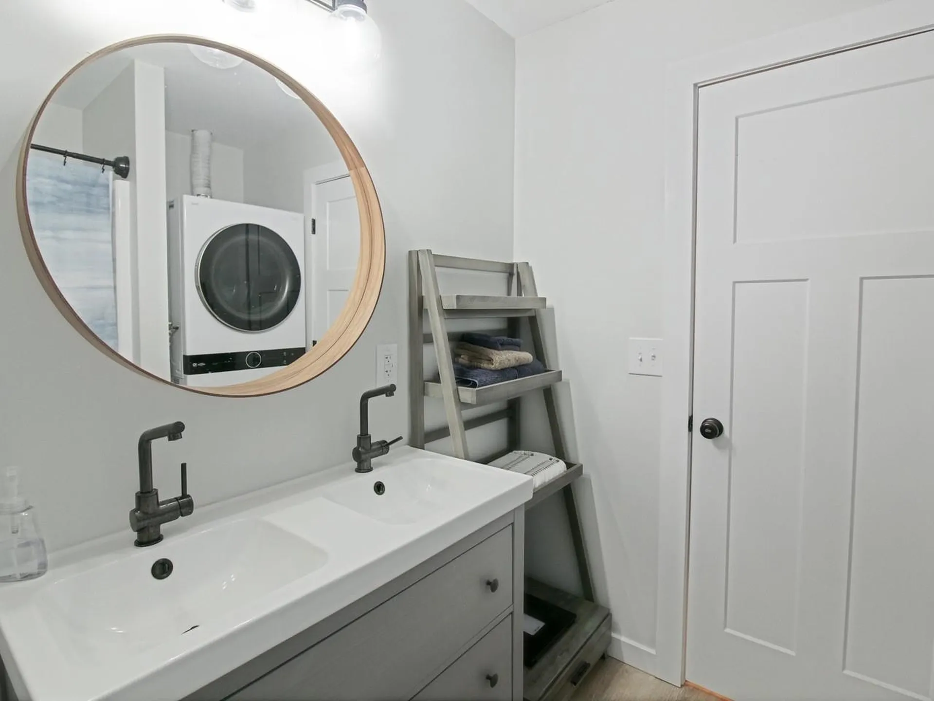 51 Red Pines Lane Colchester VT 05446
