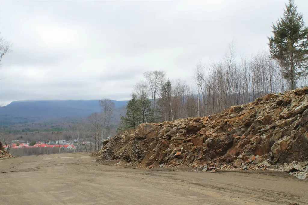 47 Alpine Drive Lincoln NH 03251
