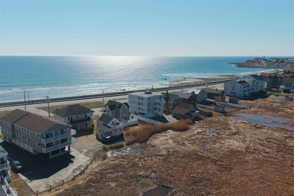 605 Ocean Boulevard Hampton NH 03842