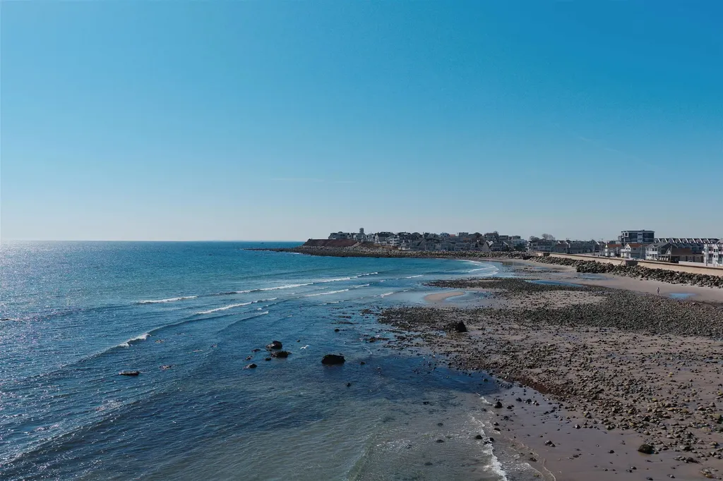 605 Ocean Boulevard Hampton NH 03842