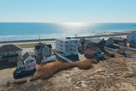 605 Ocean Boulevard Hampton NH 03842