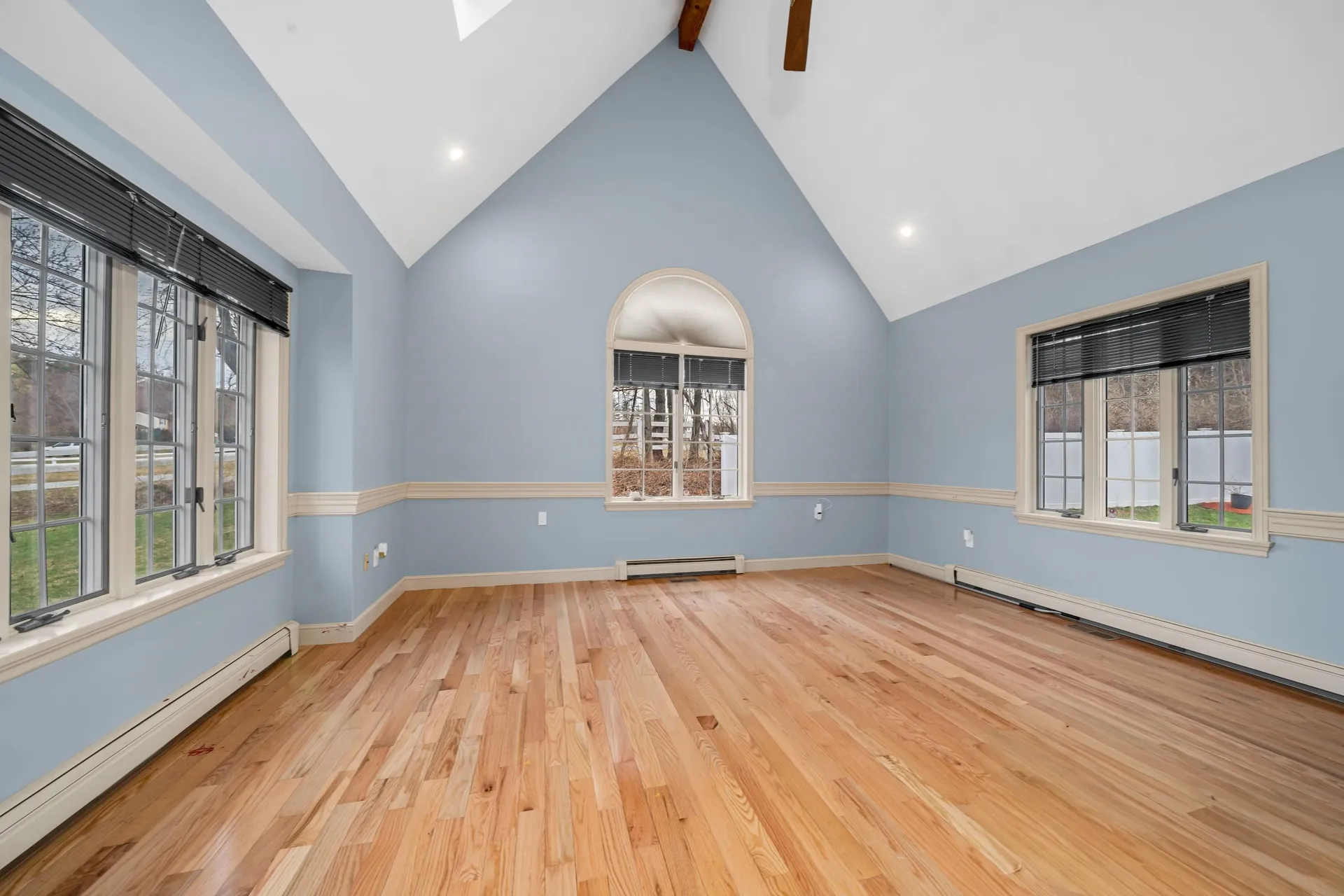 5 Bedros Street Windham NH 03087