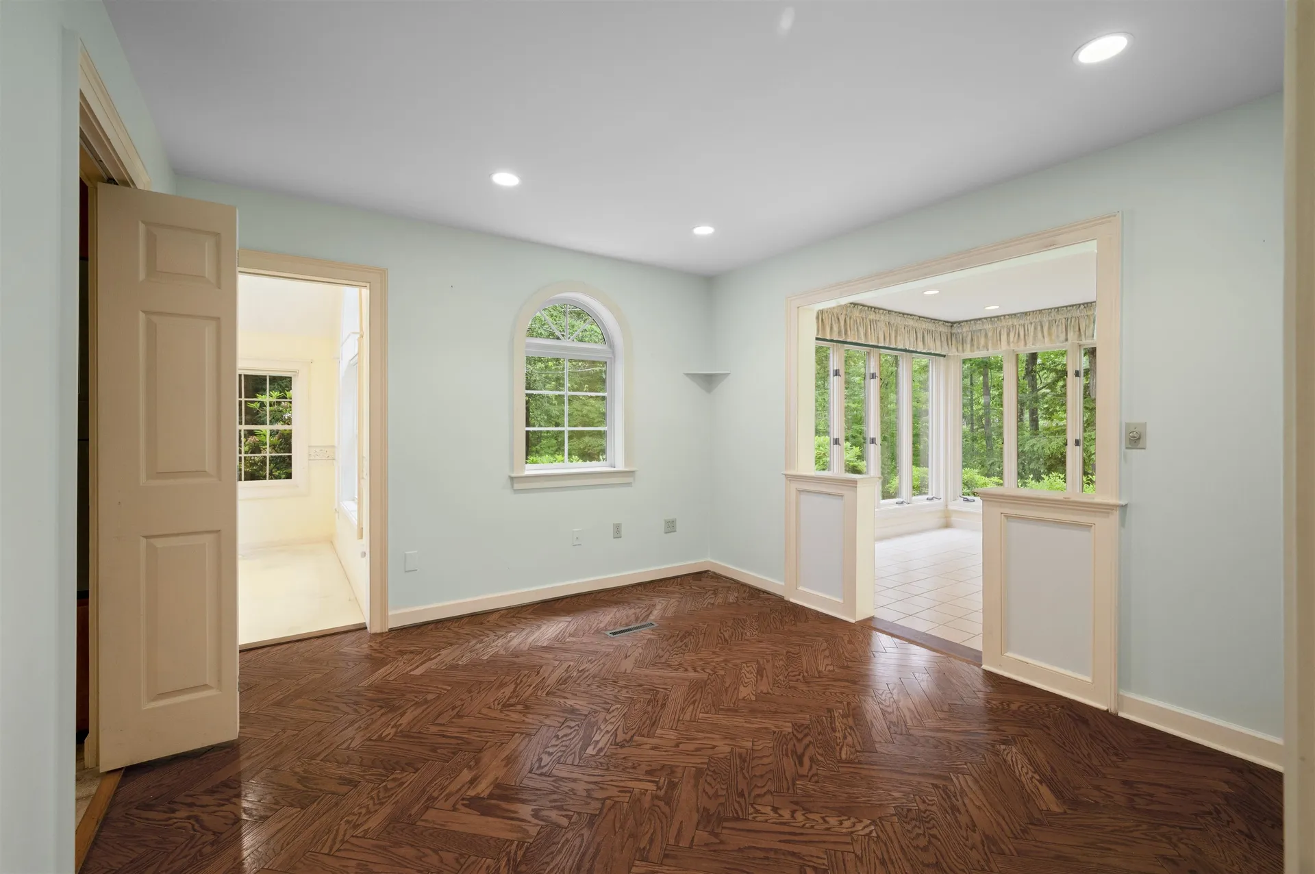 60 Peninsula Drive Stratham NH 03885