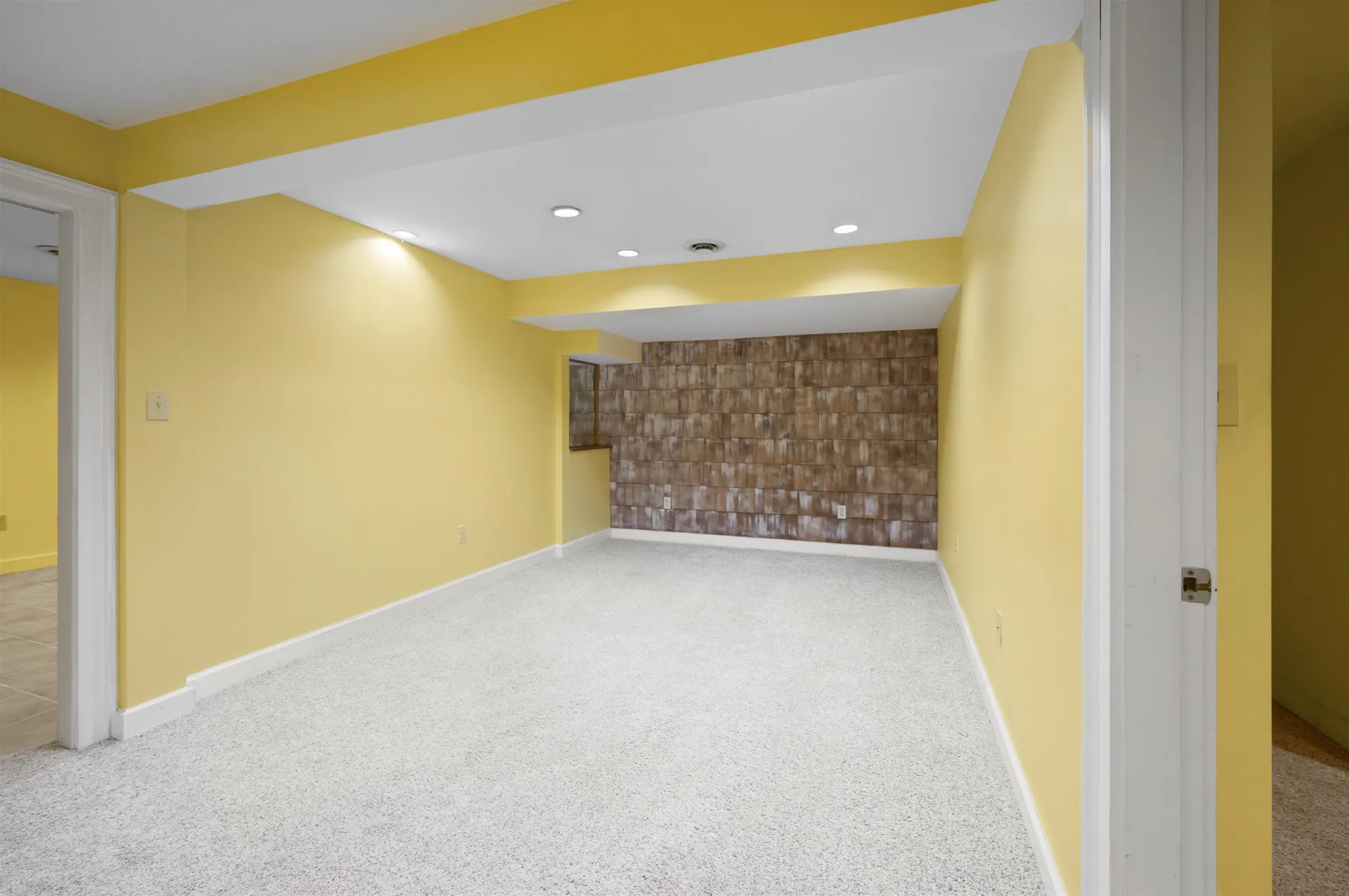 60 Peninsula Drive Stratham NH 03885