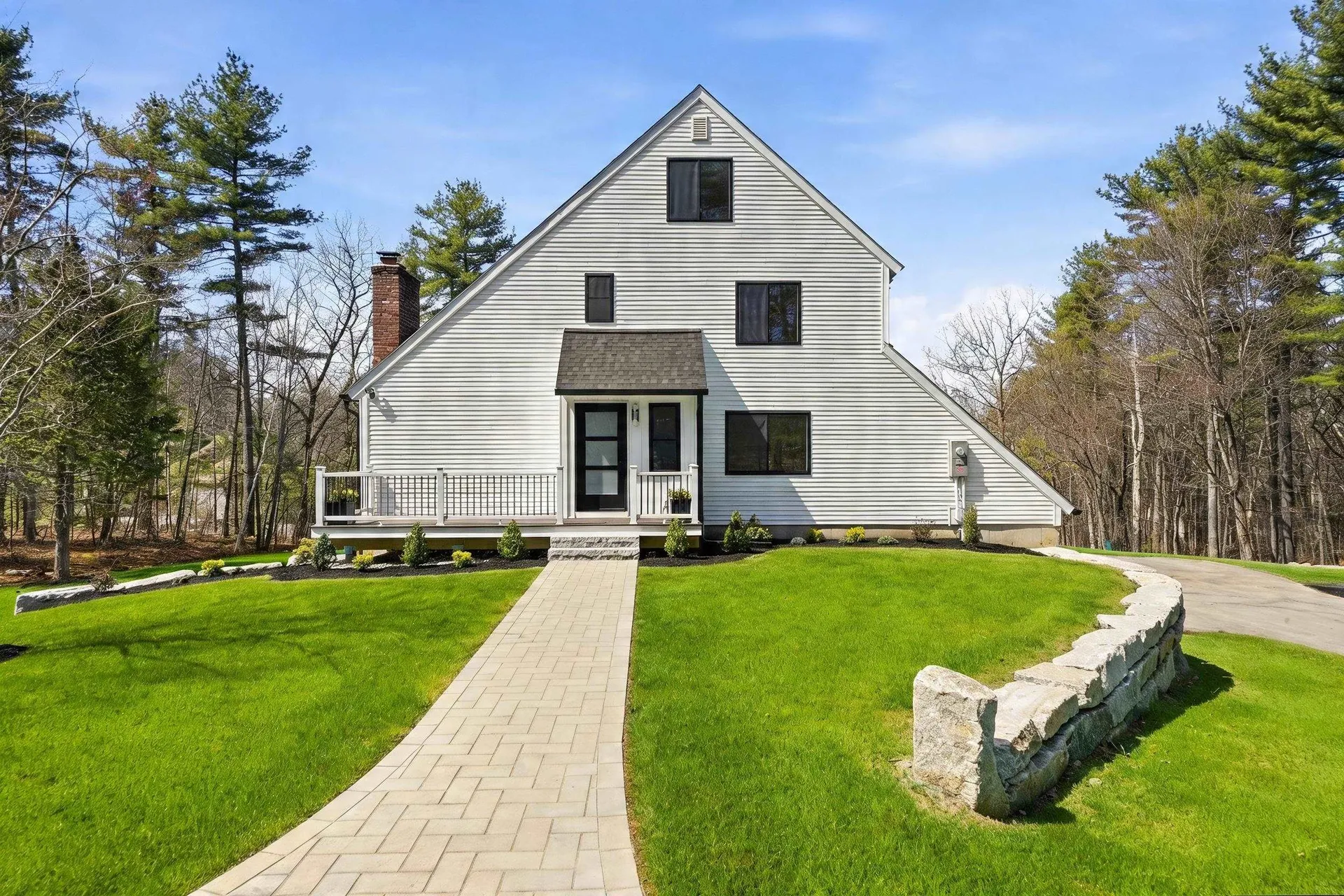13 Sunridge Road Windham NH 03087