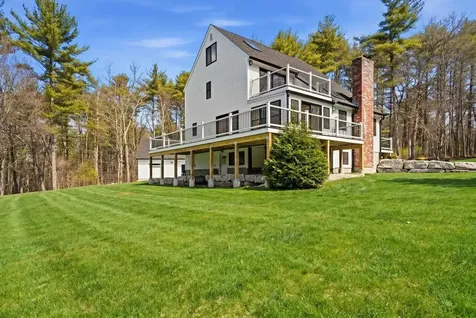 13 Sunridge Road Windham NH 03087
