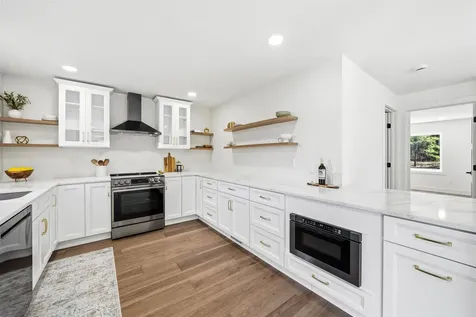 13 Sunridge Road Windham NH 03087