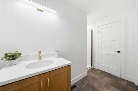 13 Sunridge Road Windham NH 03087