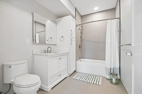 99 Foundry Place Portsmouth NH 03801