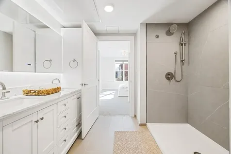 99 Foundry Place Portsmouth NH 03801