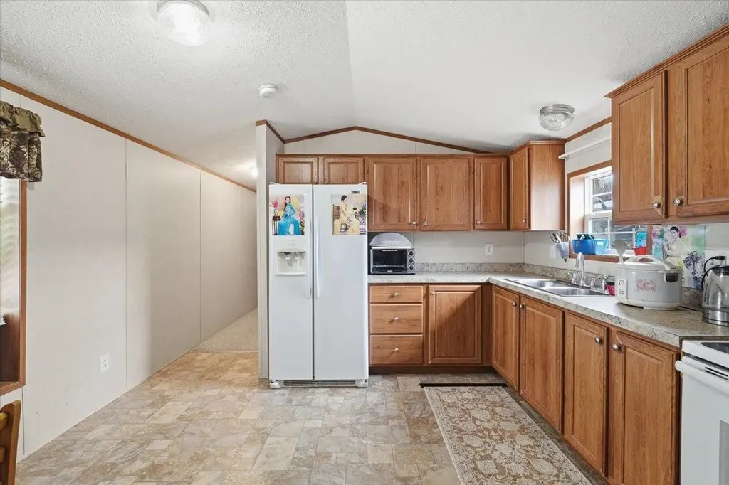 18 Avenue A Burlington VT 05408