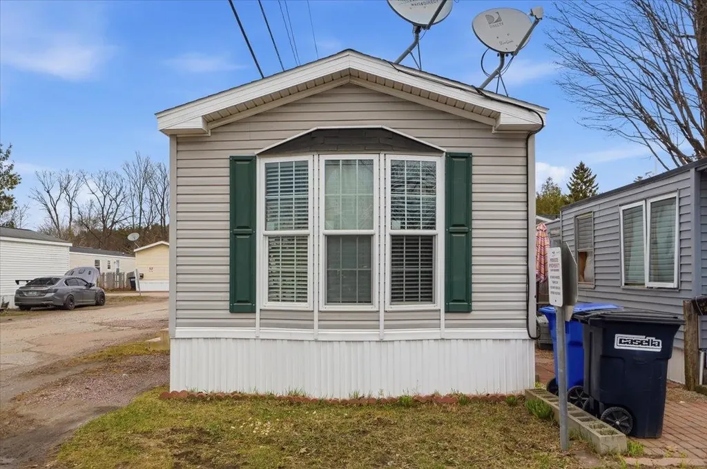 18 Avenue A Burlington VT 05408