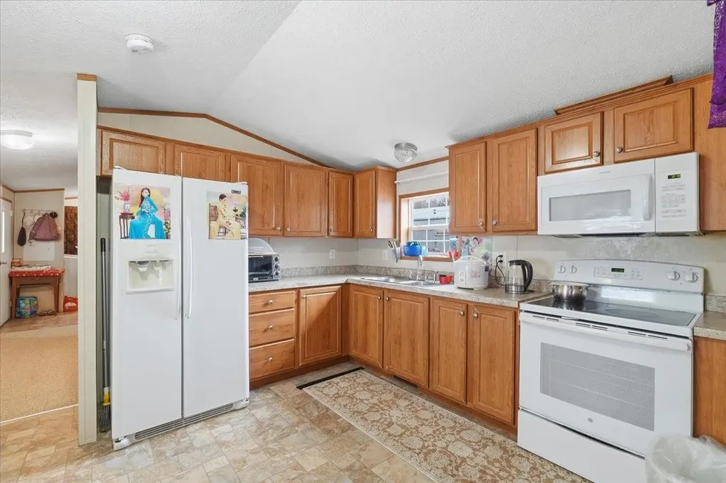 18 Avenue A Burlington VT 05408